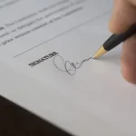 Contrat de prestation de service : clauses et résiliation