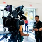 Créer une vidéo d'entreprise : étapes, formats et conseils
