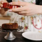 Devenir pâtissier : formation, qualités et évolution de carrière