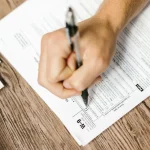 Fermer une micro-entreprise : démarches et déclarations