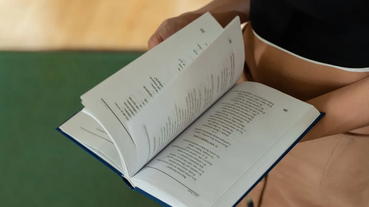 gestion électronique des documents : numérisation d'un document sur un scanner à plat