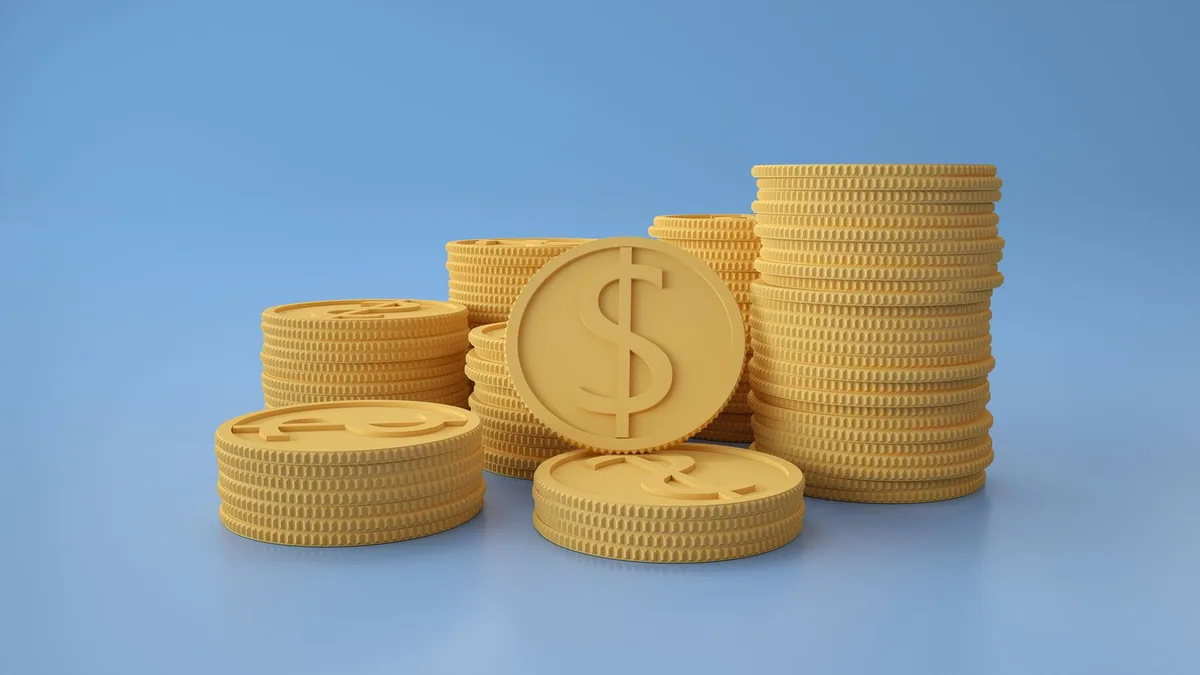 valeur actuelle nette : piles de pièces de monnaie de hauteurs croissantes