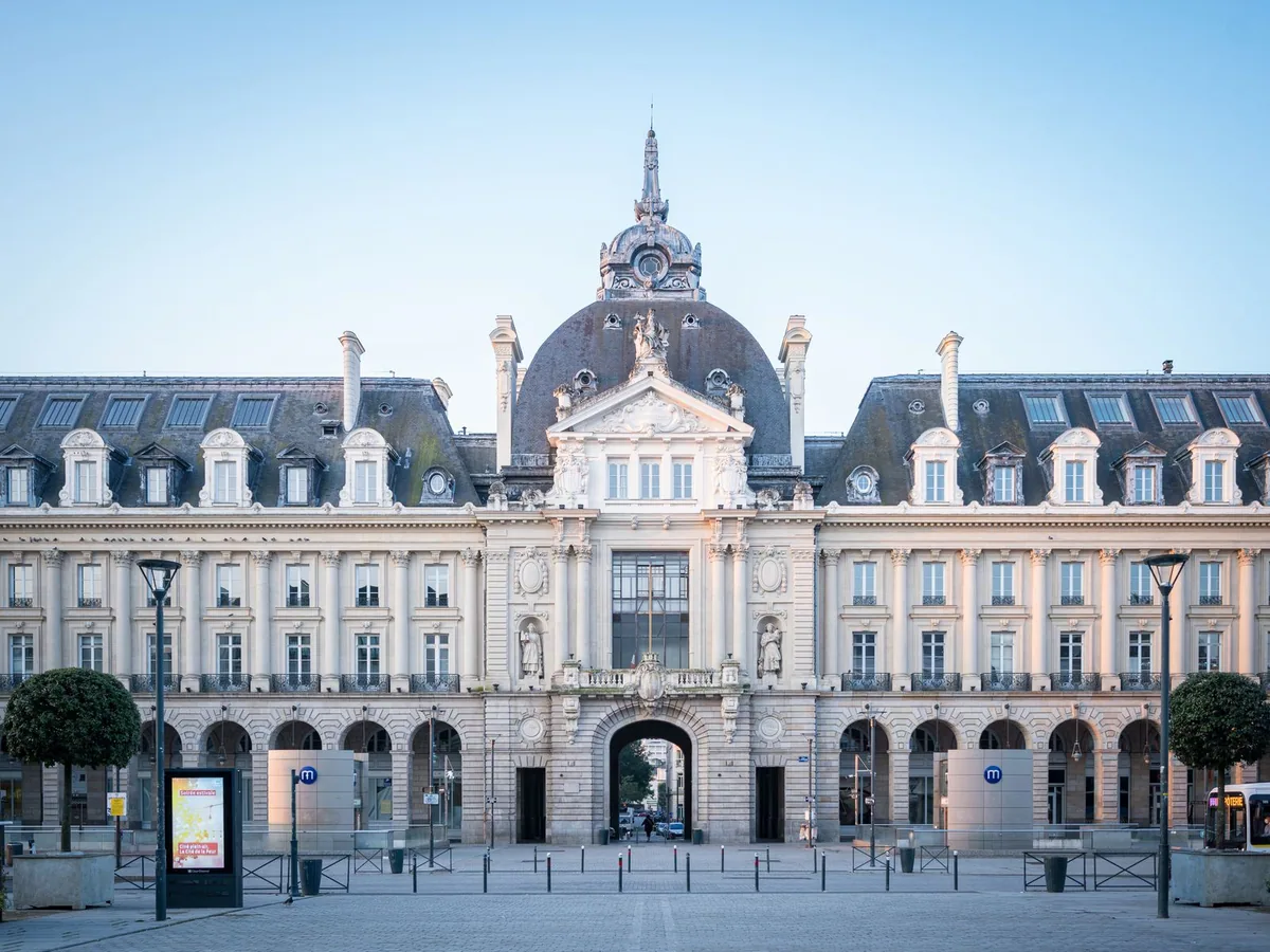 Webmaster à Rennes : le palais du Commerce à Rennes